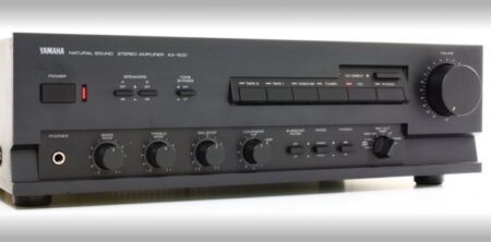 Yamaha AK-500 Natural Sound Stereo Amplifier